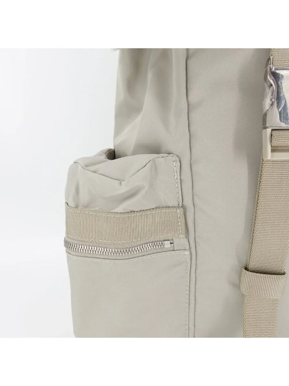 Lululemon Wunderlust Backpack 25L Grey
